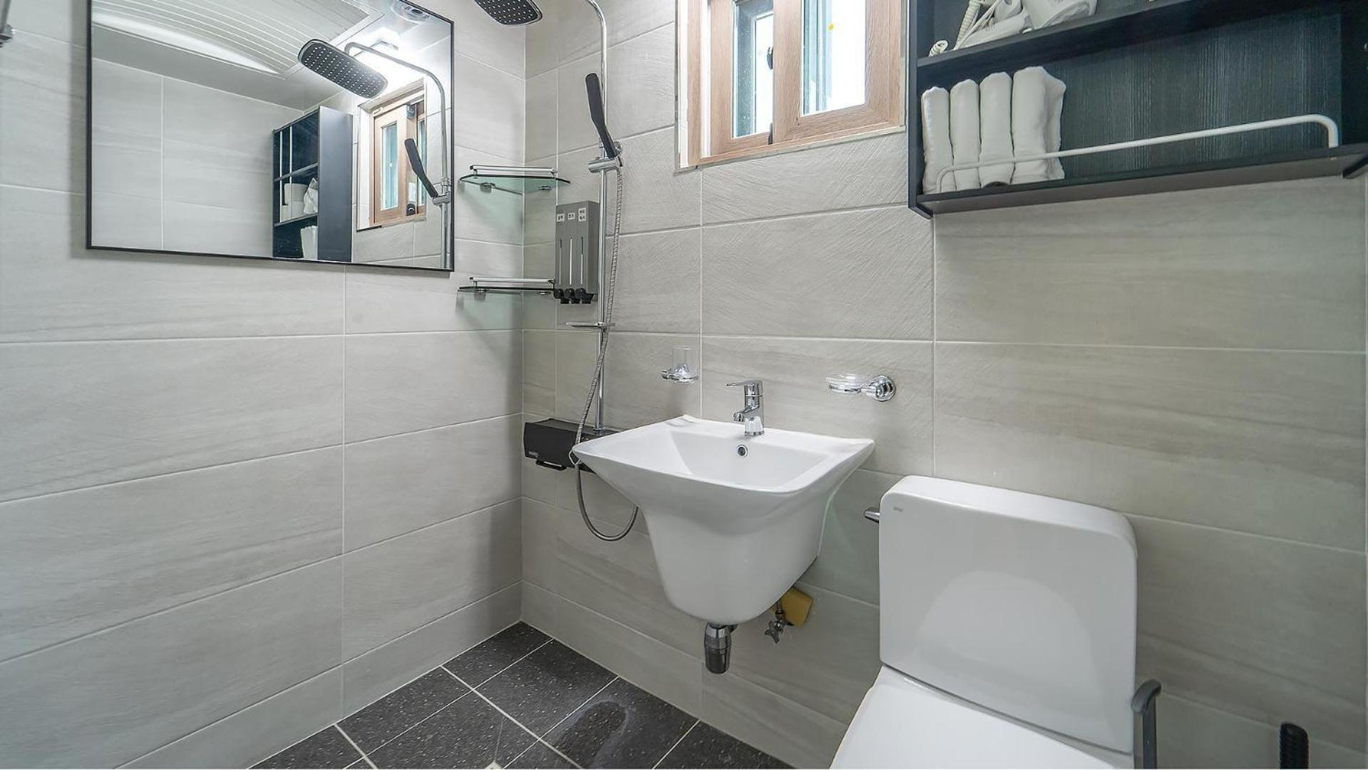 Daebudo Juni Pension Ansan Zimmer foto